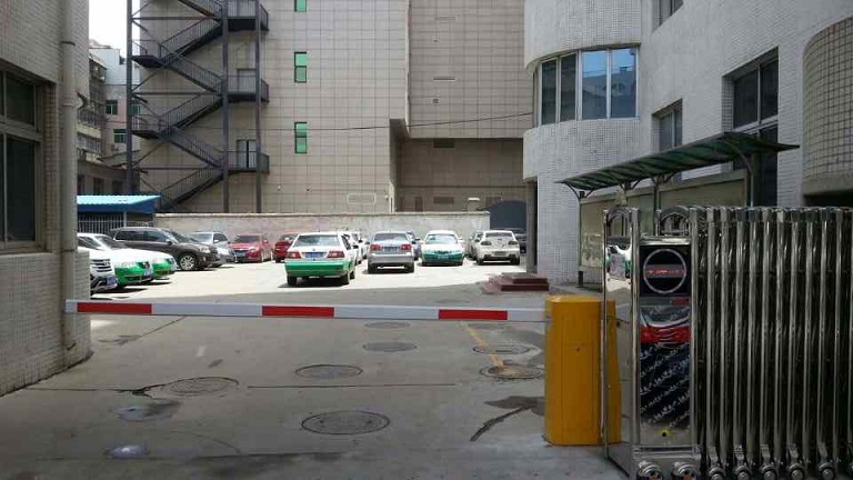 西安?sh)动伸羃门哪家? align= 西安?sh)动伸羃门哪家? width=